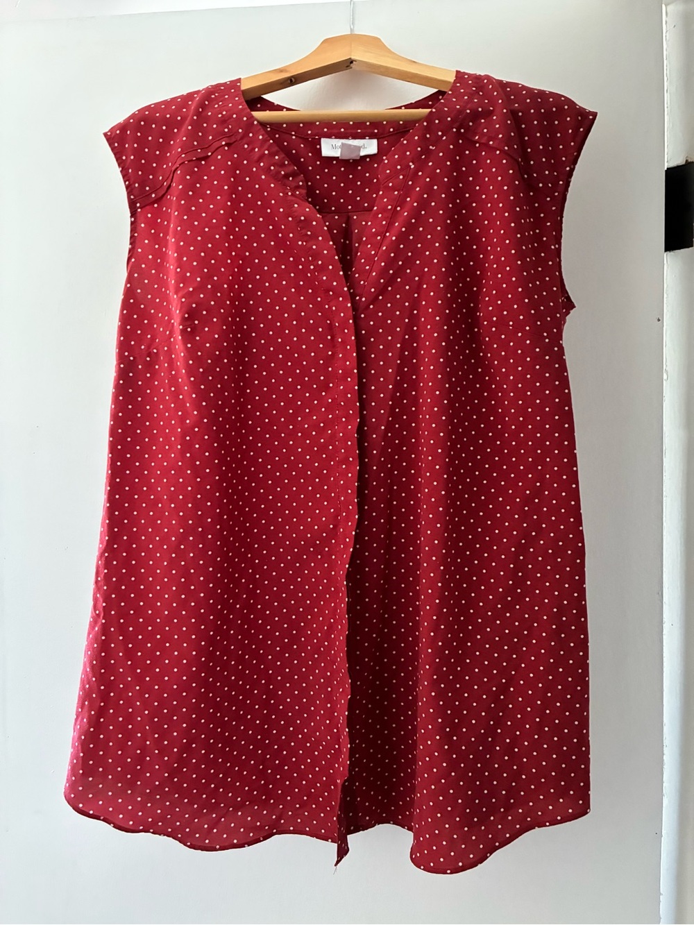 Motherhood Women’s Red Polka Dot Sleeveless Blouse